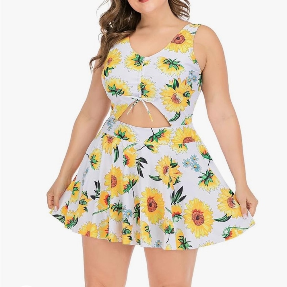 ESPRLIA Plus Size One Piece Swimsuits Tummy Control
Push Up Swimdress Size 1 XL